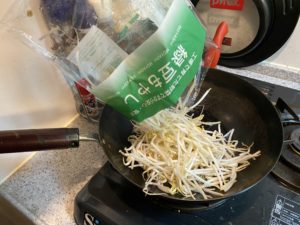 セブン味噌ラーメン